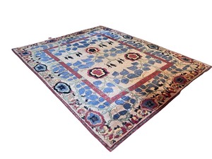 lot 3A image: Tufenkian Inverness Tiffany Area Rug with Floral Pattern