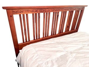 lot 32 image: Carved Queen Size Headboard & Frame