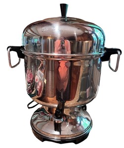 lot 107 image: Farberware Stainless Steel Coffee Urn 55-Cup Capacity