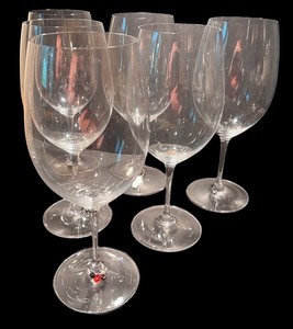lot 108 image: Set of 6 Vinum Bordeaux Wine Glasses
