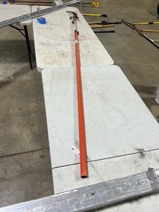 lot 20 image: MANUAL POLE SAW
