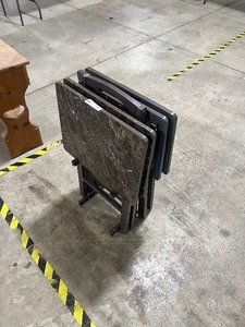 lot 39 image: 4 TV TRAYS WITH STAND
