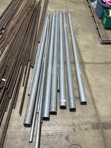 lot 132 image: LARGE ASSORTMENT OF 8FT CONDUIT