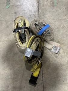 lot 160 image: QTY 3 --2 RACHET STRAPS