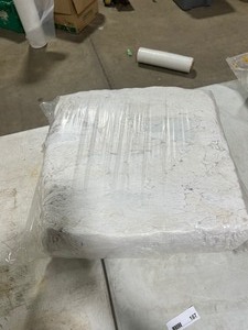 lot 187 image: 20 LBS BAG OF HIGH QUALITY RAGS
