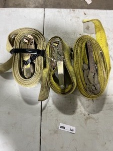 lot 228 image: QTY 3 --2 RACHET STRAPS