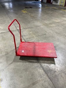 lot 238 image: 24 X 42 PLATFORM TRUCK