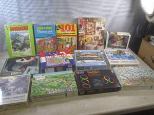 lot 28 image: (A-2) Assorted Vintage Puzzles...