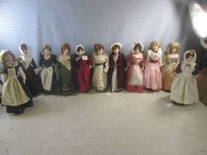 lot 77 image: (EW4) 11 Assorted Vintage Porcelain...