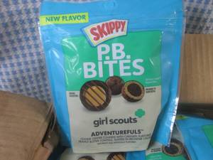lot 177 image: (B-1) 8 Bags of Skippy Girl Scouts ...