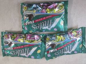 lot 181 image: (B-2) 3 Bags of Andes Creme De Ment...