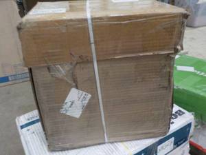 lot 15 image: 2500 Sheets Astor Brights Orange 8 ...