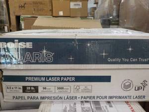 lot 22 image: 3000 sheets Boise Polaris White 8 1...