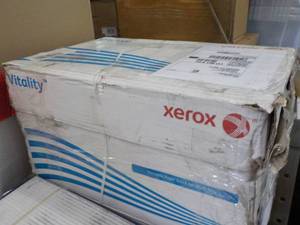 lot 23 image: Xerox 5000 Sheets White 8 12 x 11...