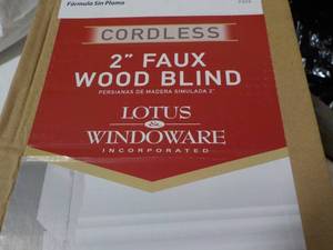 lot 128 image: Lotus Windoware 35 x 66 Cordless 2...