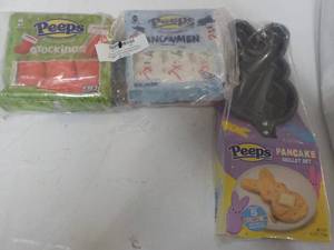 lot 240 image: Peeps Pancake Skillet Set and Peeps...