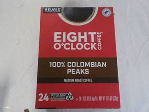lot 44 image: 8 Oclock Coffee 100 % Colombian Pe...