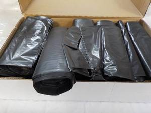 lot 74 image: 33 Gallon 100 ct Garbage Bags...