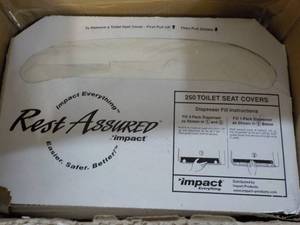 lot 85 image: 11 Packages of 250 Toilet Seat Cove...