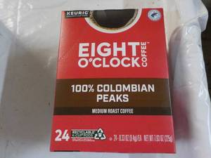 lot 92 image: 8 Oclock Coffee 100 % Colombian Pe...