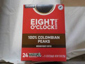 lot 94 image: 8 Oclock Coffee 100 % Colombian Pe...