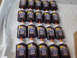 lot 109 image: 20 Elmers 4 oz School Glue...