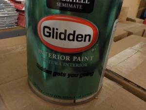 lot 120 image: 10 qts. Glidden Paint- your choice ...