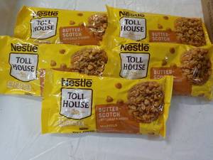 lot 249 image: 5 Bags Nestle Butterscotch 11 oz Mo...