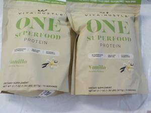 lot 264 image: 2 Vita Hustle One Super Food Protei...