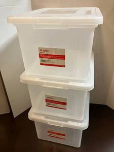 lot 30 image: Plastic File Totes