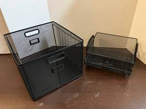 lot 142 image: Mesh Organizer Accessories