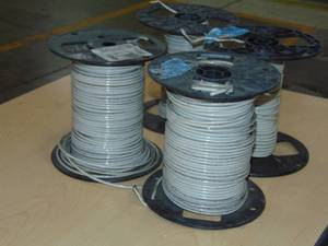 lot 20 image: 20 Pounds Cerrowire. 10 Gauge White Stranded Copper THHN Wire