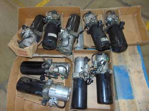 lot 26 image: 7 Concentric Electric Hydraulic Motor Pump 2200976 24V