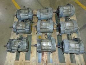 lot 27 image: 9 Crown 4500 Series Electric Motor OEM 021196 675 Pounds