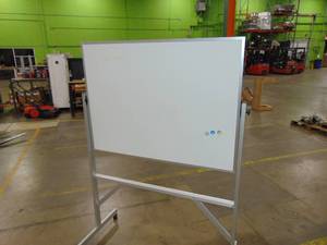 lot 31 image: Magnetic Steel Mobile Dry Erase Board - 4 x 3