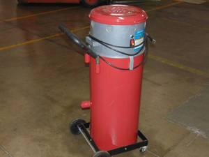 Central Pneumatic Abrasive Sandblaster with Vacuum