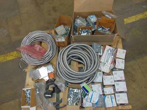 lot 46 image: Large Mixed Electric Lot
