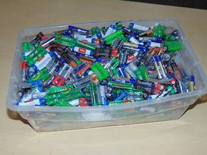 lot 54 image: 16 Pounds AAA Batteries Over 500 Pair Of Batteries