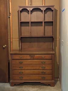 lot 67 image: Vintage Chest of Drawers with Removable Hutch and Brass Pulls
