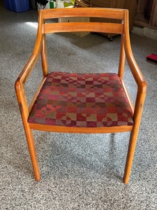 lot 95 image: Mid-Century Wooden Armchair with Patterned Upholstery