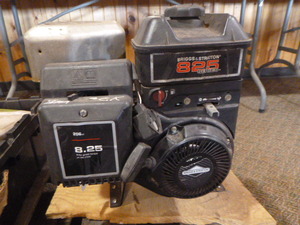 lot 44 image: Briggs & Stratton 825 Series Motor