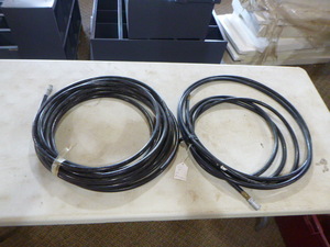 lot 65 image: 2 Air Hoses