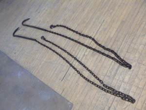 lot 121 image: Tow Truck Chains