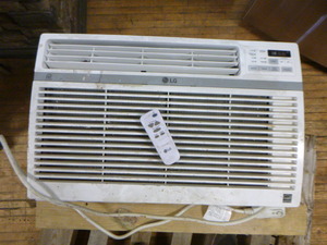 lot 124 image: LG Window Air Conditioner