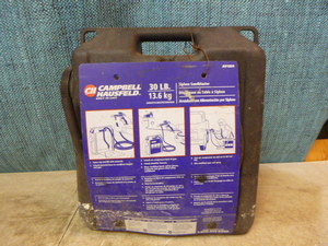 lot 132 image: Campbell Hausfeld Siphon Sandblaster