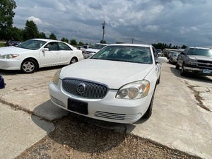 lot 15 image: 2007 Buick Lucerne