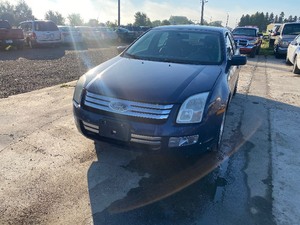 lot 21 image: 2006 Ford Fusion