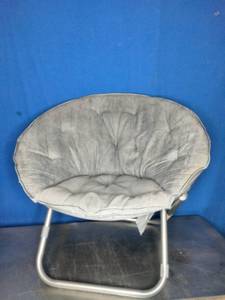 lot 14 image: Urban Shop Imitation Fur Saucer Chair