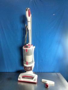 lot 38 image: Shark Rotator Lift-Away Upright Vacuum