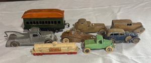 lot 103 image: Variety of Vintage Cars, Trucks and Train Cars